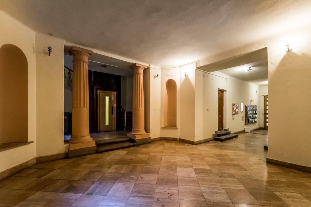 Bpr Emerald City Apartment Budapest Eksteriør billede