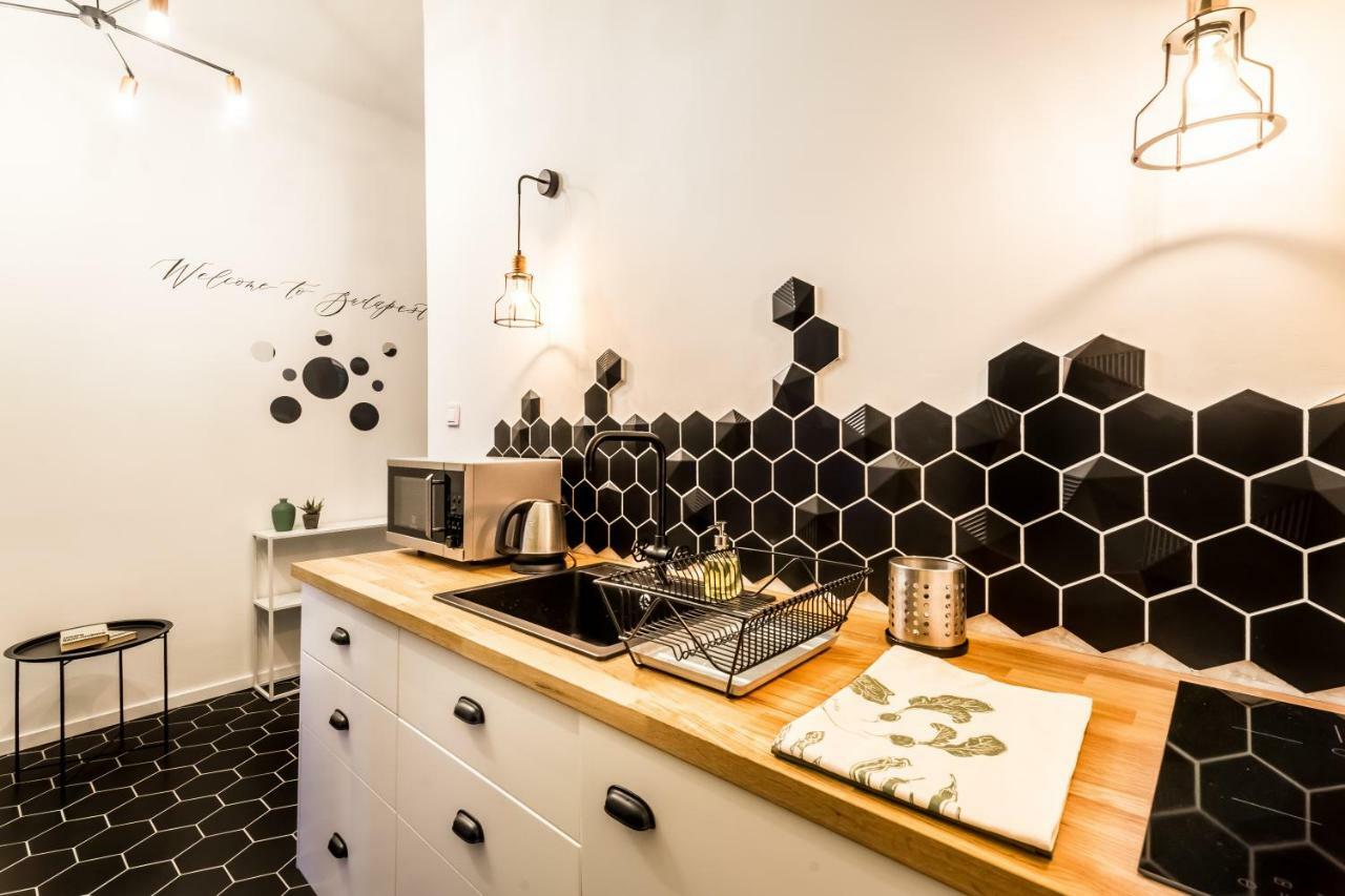 Bpr Emerald City Apartment Budapest Eksteriør billede